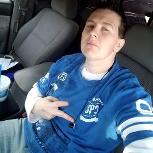 Meet your Posher, Hollie